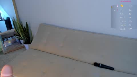 Maria online show from 09/21/25, 10:50