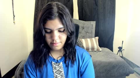 Snapshot of aniisaalii chatting on 04/07/26, 04:51 Anissa online show from 04/07/26, 04:51