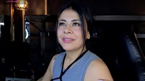 Ani  online show from 11/19/25, 04:34