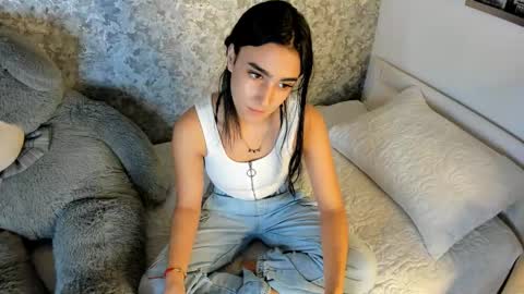 anika_h online show from 02/19/26, 11:50