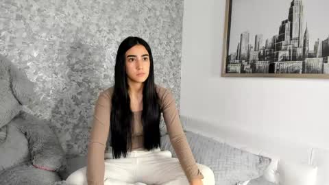 Snapshot of anika_h chatting on 04/07/26, 12:05 anika_h online show from 04/07/26, 12:05