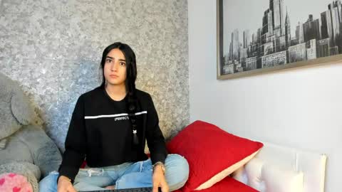 Snapshot of anika_h chatting on 04/11/26, 12:09 anika_h online show from 04/11/26, 12:09