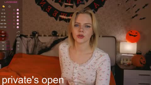 Alice online show from 11/02/25, 02:08