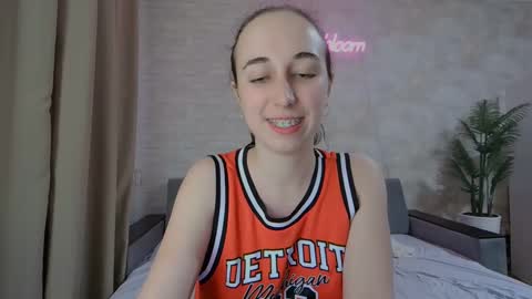 anikabloom online show from 02/13/25, 07:56