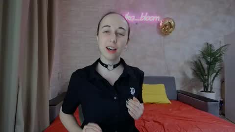 anikabloom online show from 02/23/25, 11:04