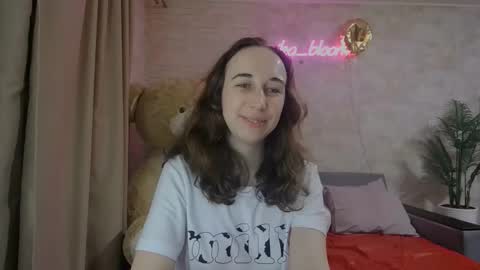 anikabloom online show from 03/06/25, 11:42