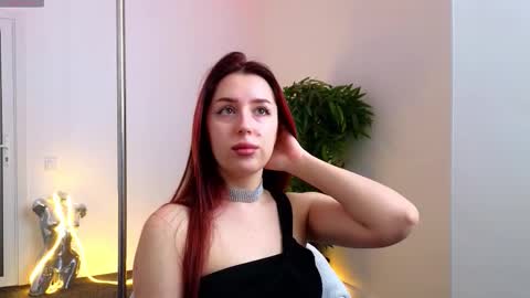 Snapshot of anikaharrys chatting on 03/23/26, 07:12 Anika online show from 03/23/26, 07:12