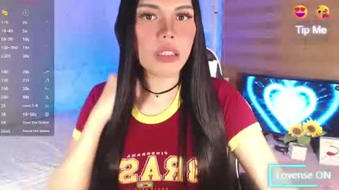 Snapshot of anikkafox chatting on 05/13/26, 11:51 Nikka online show from 05/13/26, 11:51