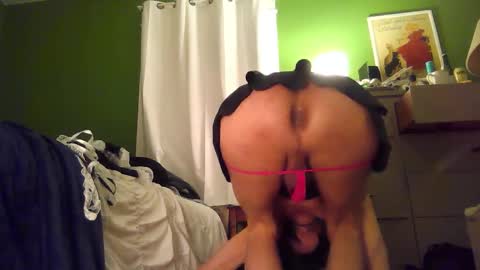 Snapshot of anilyseardor chatting on 11/14/25, 09:30 Ani online show from 11/14/25, 09:30