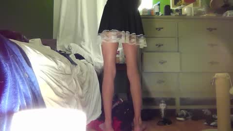 Snapshot of anilyseardor chatting on 12/21/25, 01:57 Ani online show from 12/21/25, 01:57