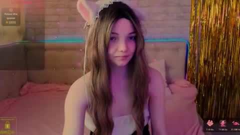 Snapshot of animealica chatting on 03/28/26, 02:33 Alica online show from 03/28/26, 02:33