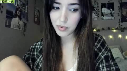 Snapshot of anisa_sweet chatting on 11/24/25, 08:25 Anisa Moan from LovenseWet from Tip MenuOpen for Private online show from 11/24/25, 08:25