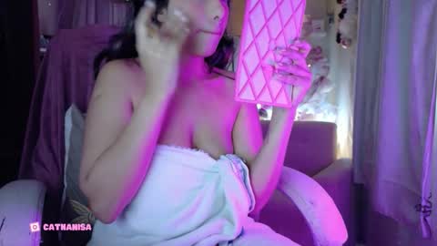 Snapshot of anisahade chatting on 11/16/25, 04:34 Anisahade online show from 11/16/25, 04:34