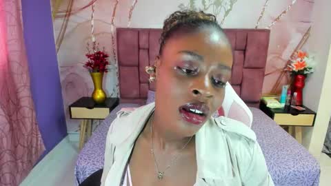 anisha_zambrano online show from 01/14/26, 02:12