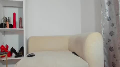 Snapshot of anisialuna_ chatting on 06/25/26, 05:12 Luna online show from 06/25/26, 05:12