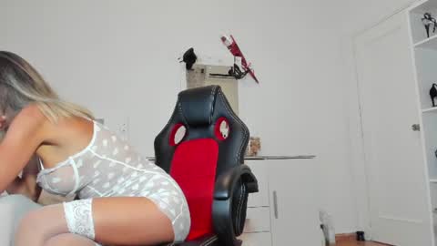 Snapshot of anisialuna_ chatting on 08/06/26, 05:53 Luna online show from 08/06/26, 05:53