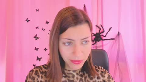 Anni online show from 10/29/25, 05:53