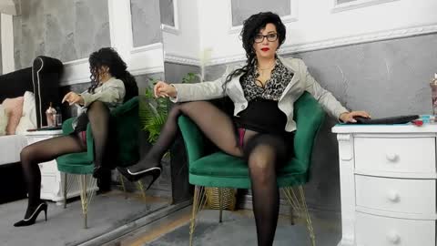 anissia teaser online show from 01/22/25, 05:16