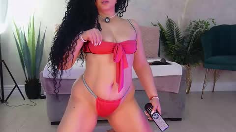 Snapshot of anissia_teaser chatting on 03/19/26, 06:39 anissia teaser online show from 03/19/26, 06:39