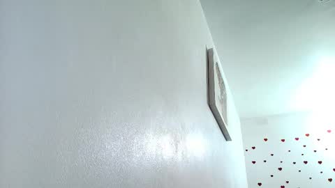 ana independent model online show from 10/13/25, 07:41