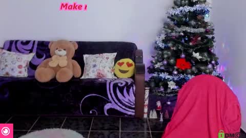 Snapshot of anissyax chatting on 12/09/24, 07:50 AnissyaX online show from 12/09/24, 07:50