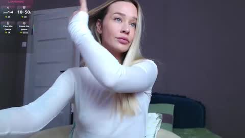 anita_delicious online show from 10/20/25, 09:54