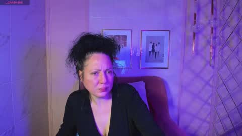 Anita online show from 12/12/24, 02:11