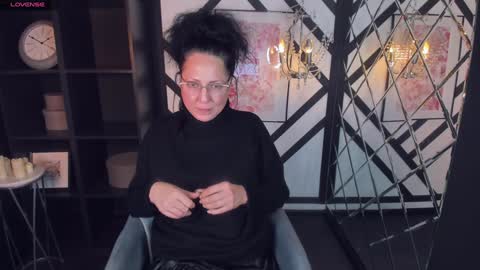 Anita online show from 01/17/25, 12:10