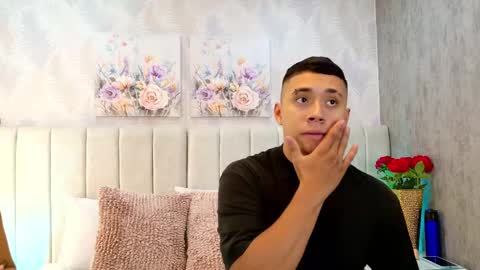 Dania Lpez online show from 10/01/25, 12:33