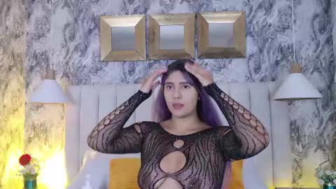 Snapshot of anita_sagegb chatting on 06/18/26, 12:09 Dania Lpez online show from 06/18/26, 12:09
