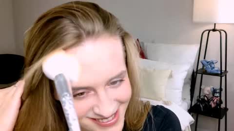 Snapshot of anitafischer chatting on 09/15/25, 02:06 Anita online show from 09/15/25, 02:06