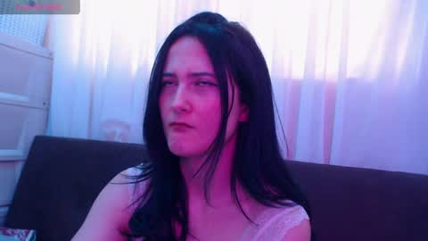 Anitafoxx online show from 06/06/26, 10:36