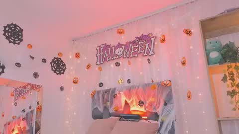 Snapshot of anitaglow chatting on 10/31/25, 05:03 anitaglow online show from 10/31/25, 05:03