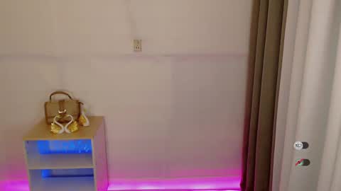 anita online show from 02/02/25, 08:30