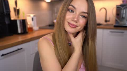 Snapshot of anitaraj_ chatting on 03/28/26, 07:35 Im Anita thumb up me please its important online show from 03/28/26, 07:35