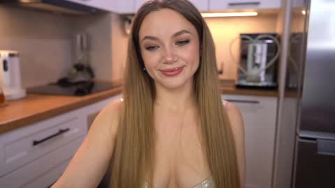 Snapshot of anitaraj_ chatting on 04/05/26, 06:49 Im Anita thumb up me please its important online show from 04/05/26, 06:49