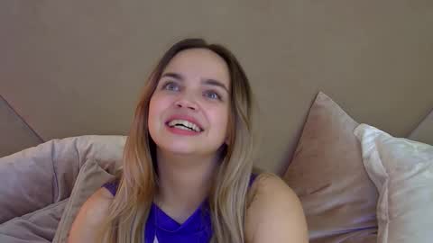 AnitaVenture online show from 10/09/25, 04:49