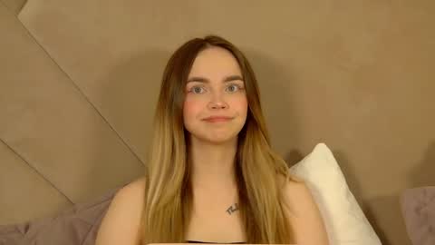 AnitaVenture online show from 04/08/26, 04:34