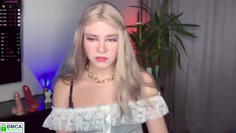 anjalin_sososok online show from 10/13/25, 05:18