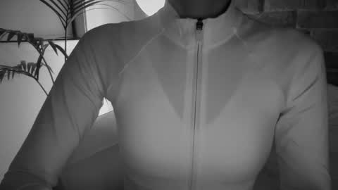 Snapshot of anje_forsexytime chatting on 03/22/26, 08:34 Anje online show from 03/22/26, 08:34