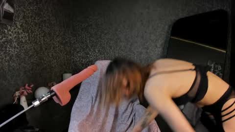 Snapshot of anjella_botton chatting on 03/12/26, 07:53 Angel online show from 03/12/26, 07:53