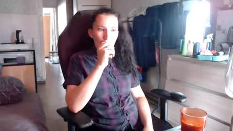 Snapshot of ankey_rayah chatting on 07/18/26, 12:09 Nameless online show from 07/18/26, 12:09
