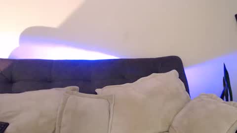 Snapshot of anmaadler chatting on 12/31/24, 04:16 Anma Adler online show from 12/31/24, 04:16