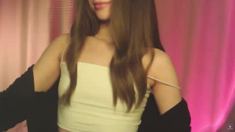 Snapshot of ann_amm chatting on 09/30/25, 01:27 Anna online show from 09/30/25, 01:27