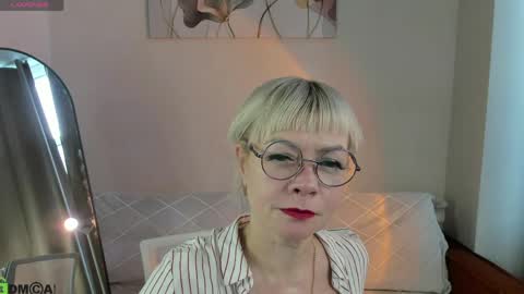 ann_annise online show from 04/09/26, 01:27