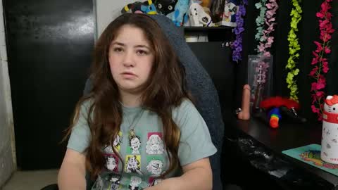 Only fans   online show from 12/01/25, 12:10