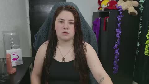 Snapshot of ann_cohen chatting on 07/17/26, 11:28 Only fans online show from 07/17/26, 11:28