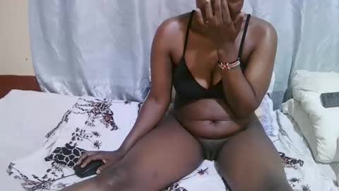 Snapshot of ann_keller chatting on 01/18/26, 08:23 ann_keller online show from 01/18/26, 08:23