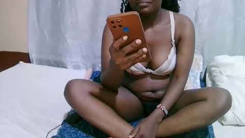 Snapshot of ann_keller chatting on 02/27/26, 11:10 ann_keller online show from 02/27/26, 11:10