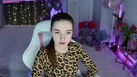 Snapshot of ann_woood chatting on 03/10/26, 07:24 ann_woood online show from 03/10/26, 07:24